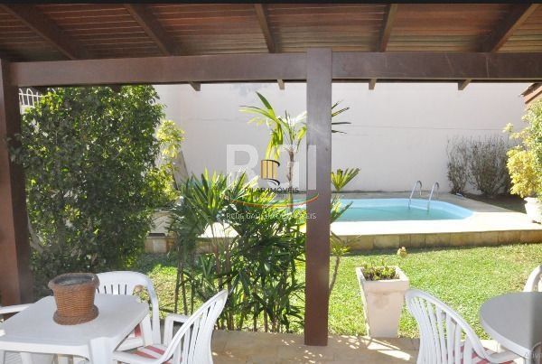 Casa para Venda - 408.74m², 5 dormitórios, sendo 2 suites, 3 vagas - São Caetano