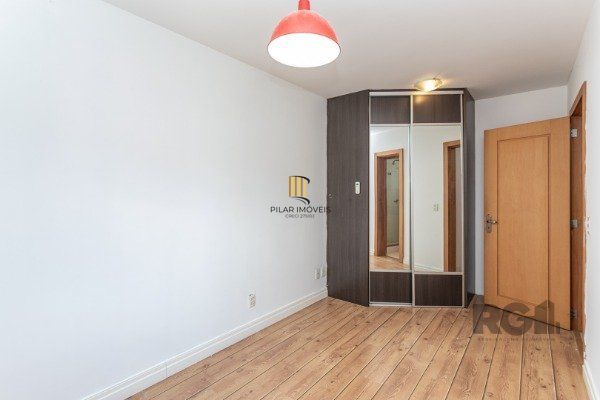 Apartamento de 3 dormitórios (sendo 3 suítes)bem localizado, no bairro Auxiliadora em Porto Alegre-RS.