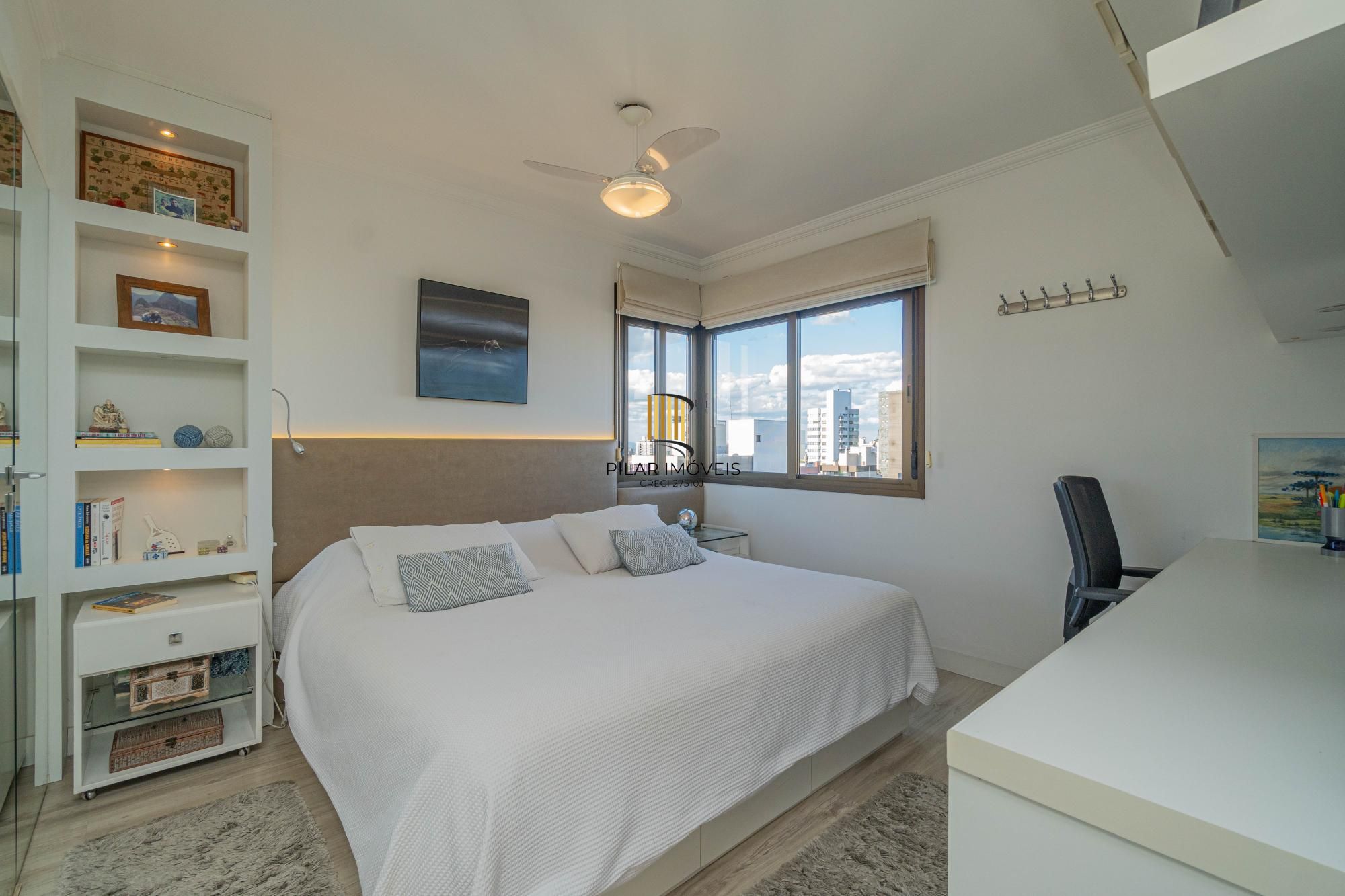 Apartamento com 3 dormitórios sendo 3 suítes no bairro Auxiliadora - POA/RS