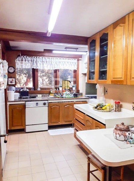 Cobertura para Venda - 492.49m², 3 dormitórios, sendo 1 suites, 3 vagas - Auxiliadora