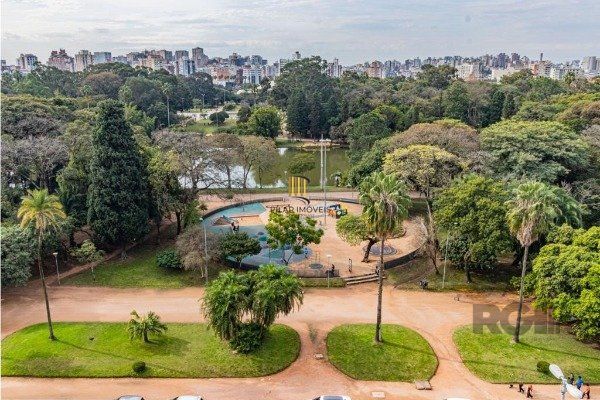 APARTAMENTO DE 01 DORMITÓRIO COM ESTACIONAMENTO ROTATIVO, NO BAIRRO CIDADE BAIXA EM PORTO ALEGRE-RS.