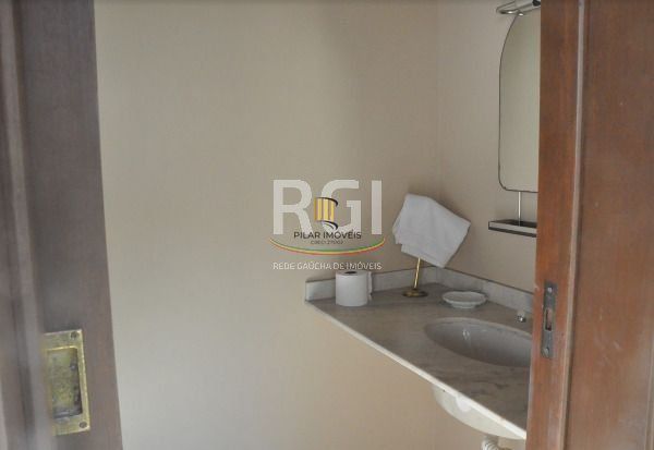 Casa para Venda - 408.74m², 5 dormitórios, sendo 2 suites, 3 vagas - São Caetano