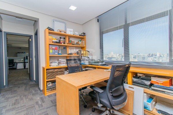 Conjunto/Sala para Venda - 199.88m², 0 dormitórios, 3 vagas - Floresta