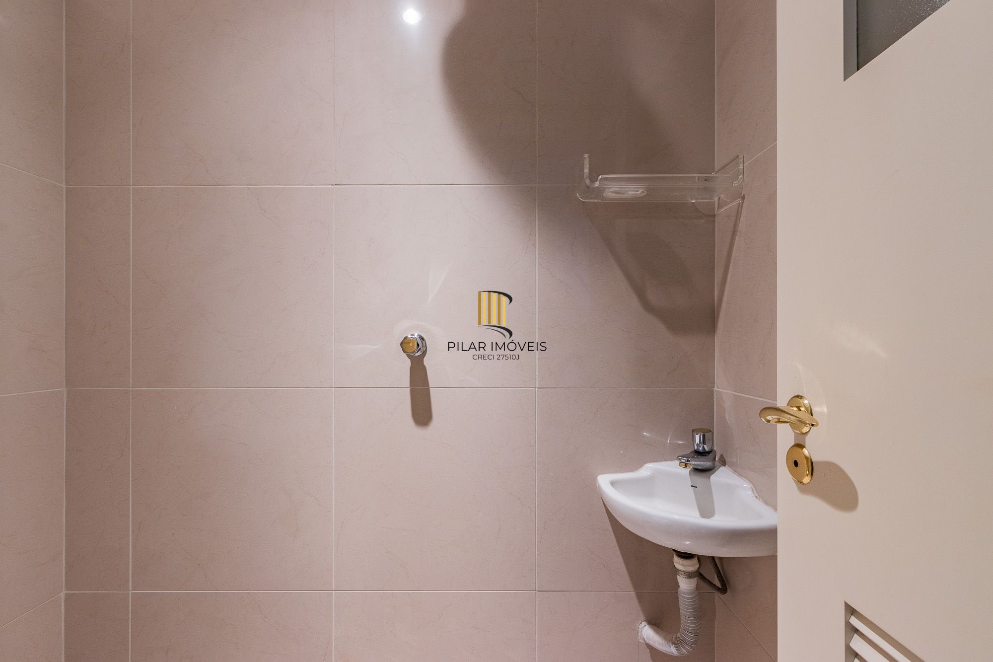 Apartamento 2 suítes grandes (original 3 dorms) à venda, Rio Branco-Porto Alegre