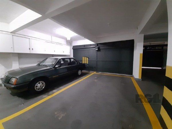 APARTAMENTO 3 DORMITÓRIOS, SENDO 1 SUÍTE MASTER, NO BAIRRO MOINHOS DE VENTO EM PORTO ALEGRE/RS