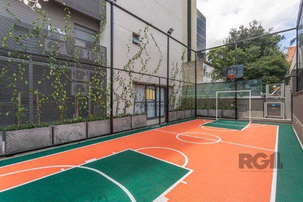 APARTAMENTO DE 02 DORMITÓRIOS SENDO 02 SUÍTES, NO BAIRRO AUXILIADORA EM PORTO ALEGRE/RS