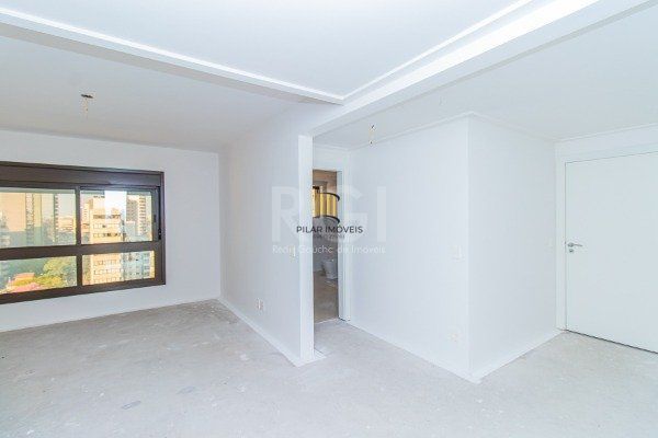 Cobertura para Venda - 617.99m², 4 dormitórios, sendo 4 suites, 5 vagas - Mont Serrat
