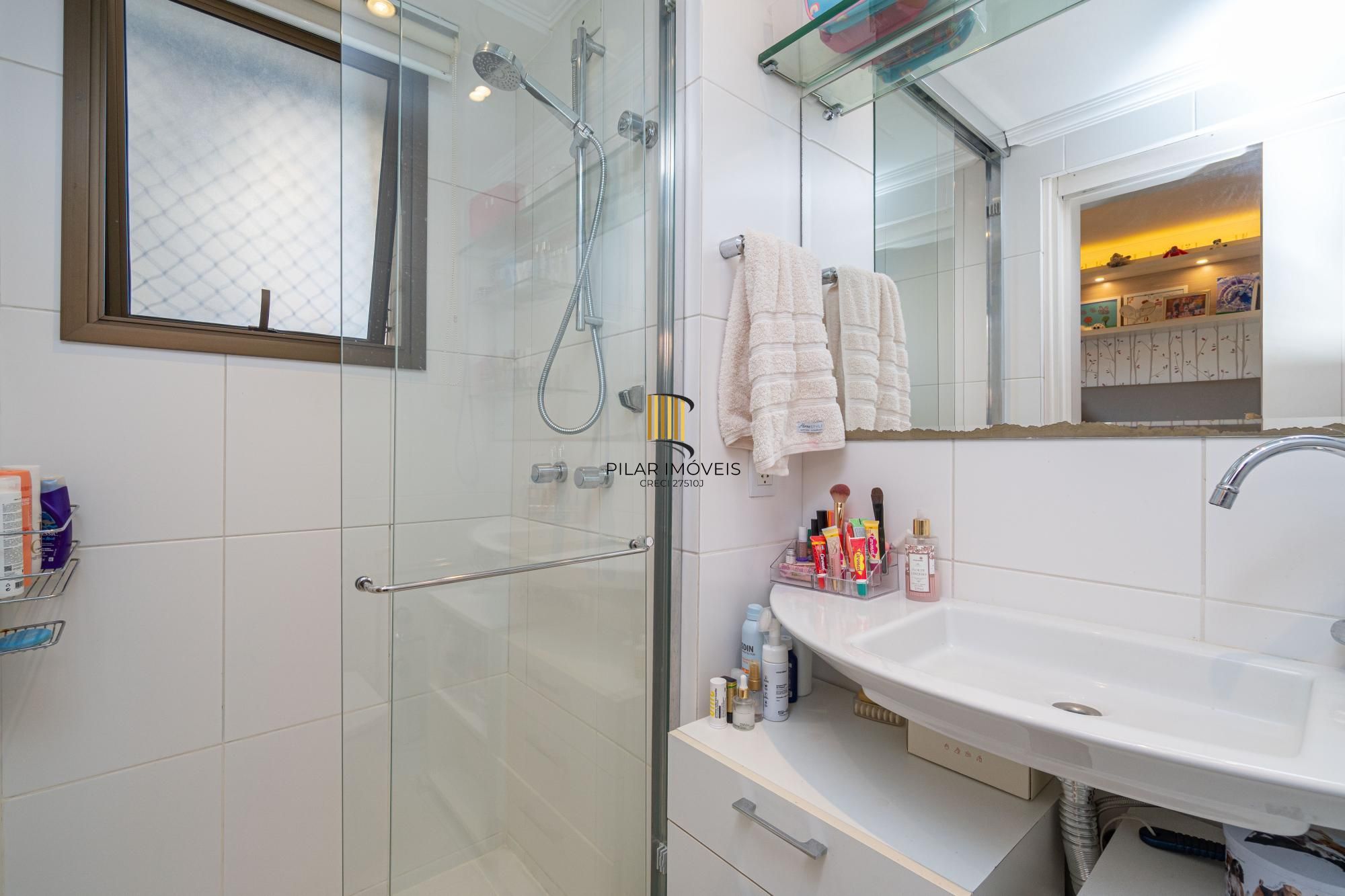 Apartamento com 3 dormitórios sendo 3 suítes no bairro Auxiliadora - POA/RS