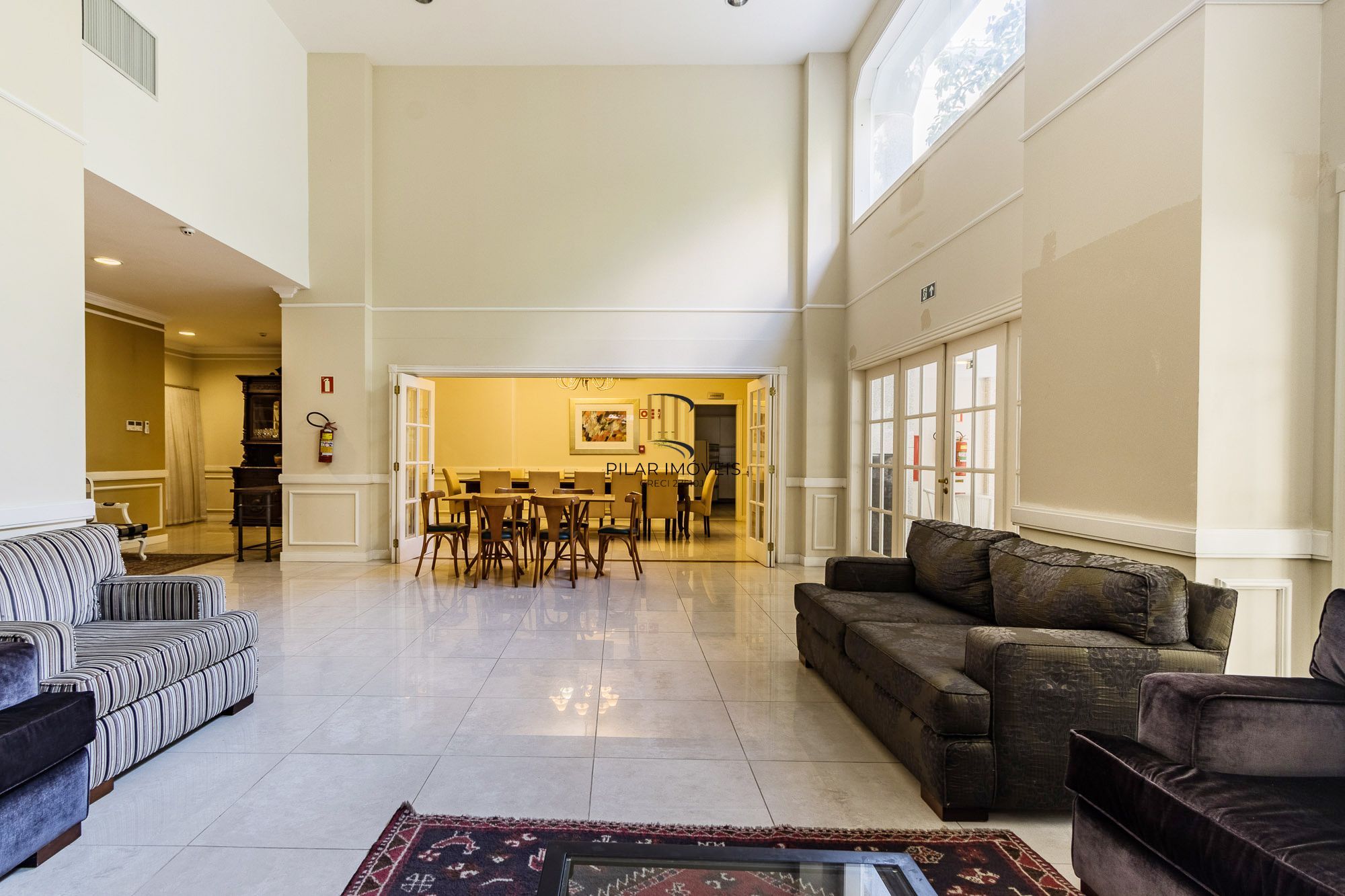 Apartamento 2 suítes grandes (original 3 dorms) à venda, Rio Branco-Porto Alegre