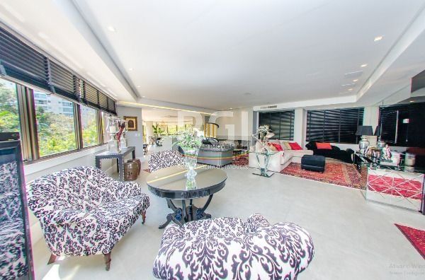Apartamento para Venda - 257.8m², 3 dormitórios, sendo 3 suites, 3 vagas - Bela Vista