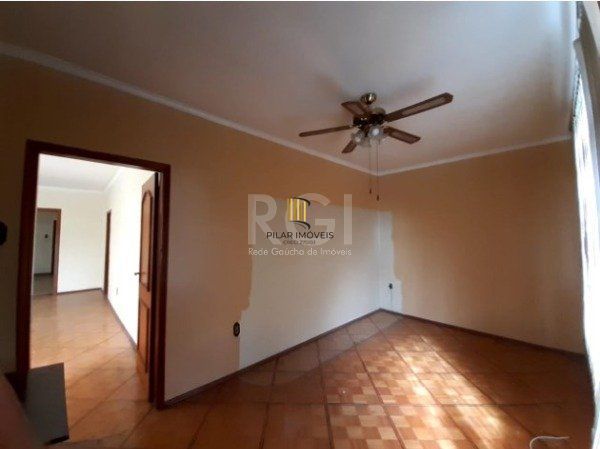 Terreno para Venda - 228m², 3 dormitórios, sendo 1 suites, 2 vagas - Menino Deus