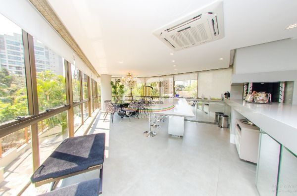 Apartamento para Venda - 257.8m², 3 dormitórios, sendo 3 suites, 3 vagas - Bela Vista