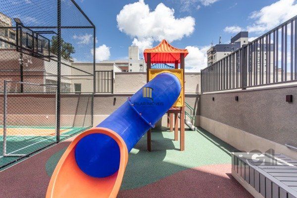 APARTAMENTO DE 02 DORMITÓRIOS SENDO 02 SUÍTES, NO BAIRRO AUXILIADORA EM PORTO ALEGRE/RS