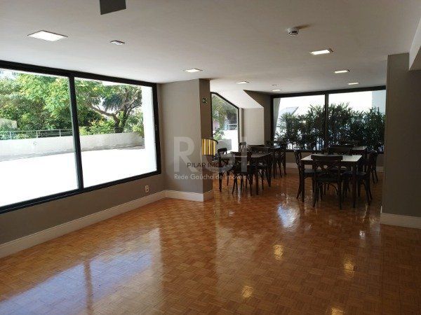 APARTAMENTO COM 3 DORMITÓRIOS E 2 VAGAS DE GARAGEM NO BAIRRO INDEPENDÊNCIA - PORTO ALEGRE/RS.
