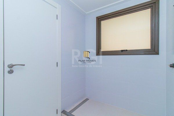 Cobertura para Venda - 617.99m², 4 dormitórios, sendo 4 suites, 5 vagas - Mont Serrat