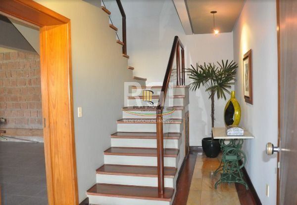 Casa para Venda - 408.74m², 5 dormitórios, sendo 2 suites, 3 vagas - São Caetano