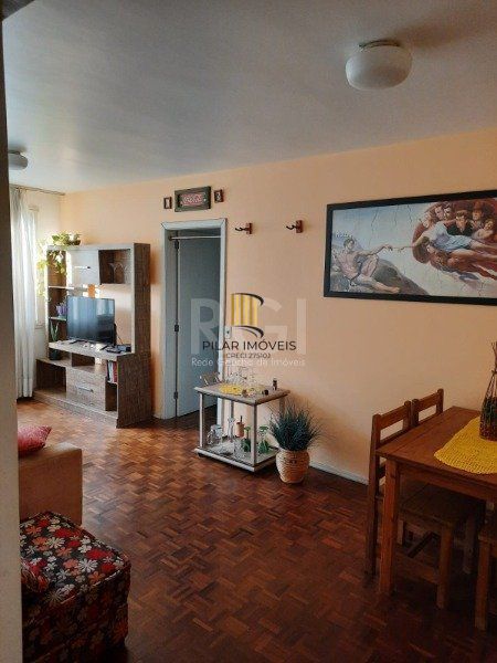 APARTAMENTO COM 3 DORMITÓRIOS SENDO 1 SUÍTE , NO BAIRRO MENINO DEUS EM PORTO ALEGRE/RS