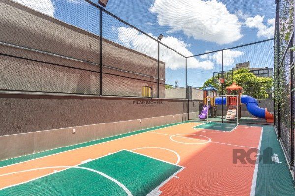 APARTAMENTO DE 02 DORMITÓRIOS SENDO 02 SUÍTES, NO BAIRRO AUXILIADORA EM PORTO ALEGRE/RS