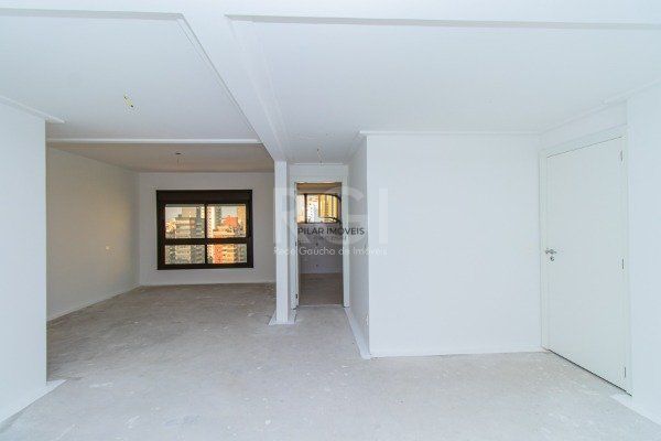 Cobertura para Venda - 617.99m², 4 dormitórios, sendo 4 suites, 5 vagas - Mont Serrat