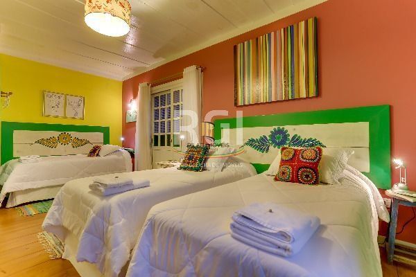 Hotel para Venda - 512.93m², 8 dormitórios, sendo 8 suites, 7 vagas - Centro