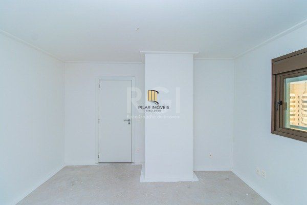 Cobertura para Venda - 617.99m², 4 dormitórios, sendo 4 suites, 5 vagas - Mont Serrat
