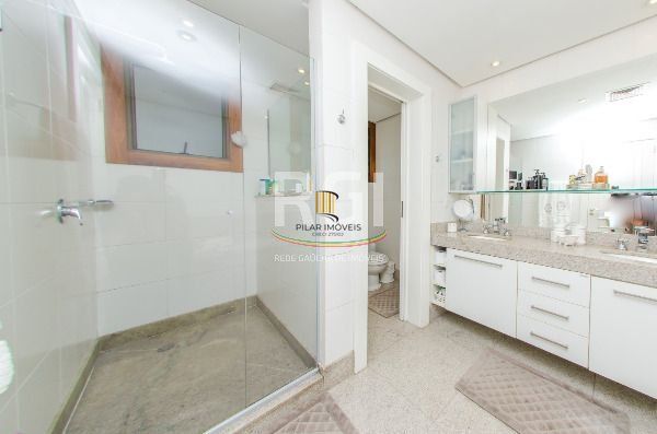 Apartamento para Venda - 257.8m², 3 dormitórios, sendo 3 suites, 3 vagas - Bela Vista