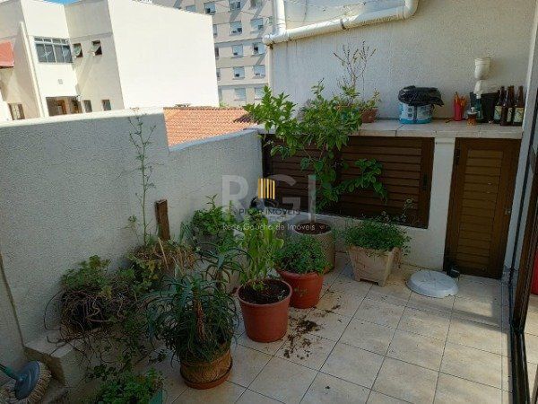 Apartamento para Venda - 132.37m², 3 dormitórios, Menino Deus