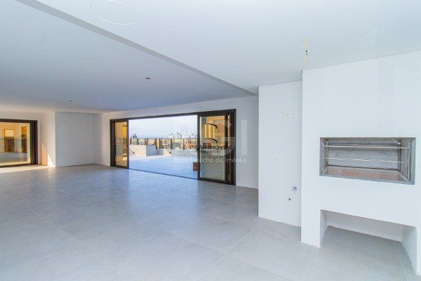 Cobertura para Venda - 617.99m², 4 dormitórios, sendo 4 suites, 5 vagas - Mont Serrat