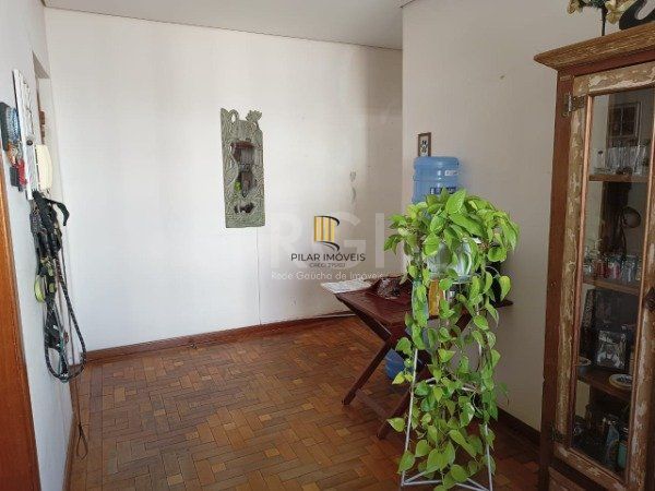Apartamento para Venda - 132.37m², 3 dormitórios, Menino Deus