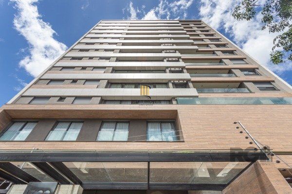 APARTAMENTO DE 03 DORMITÓRIOS SENDO 03 SUÍTES, NO BAIRRO AUXILIADORA - PORTO ALEGRE/RS