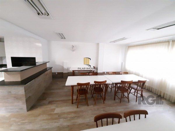APARTAMENTO 3 DORMITÓRIOS, SENDO 1 SUÍTE MASTER, NO BAIRRO MOINHOS DE VENTO EM PORTO ALEGRE/RS