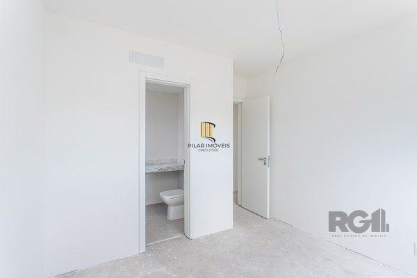 APARTAMENTO DE 03 DORMITÓRIOS SENDO 03 SUÍTES, NO BAIRRO AUXILIADORA - PORTO ALEGRE/RS
