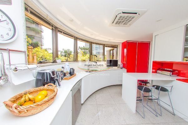 Apartamento para Venda - 257.8m², 3 dormitórios, sendo 3 suites, 3 vagas - Bela Vista