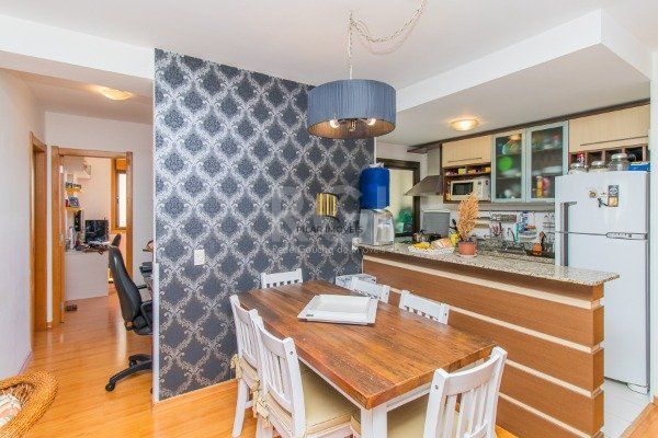 Apartamento para Venda - 71.77m², 2 dormitórios, sendo 1 suites, 1 vaga - Passo da Areia