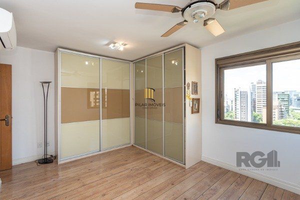 Apartamento de 3 dormitórios (sendo 3 suítes)bem localizado, no bairro Auxiliadora em Porto Alegre-RS.