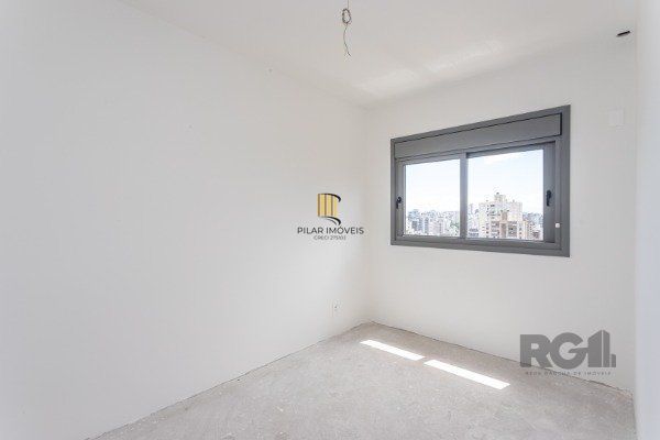 APARTAMENTO DE 03 DORMITÓRIOS SENDO 03 SUÍTES, NO BAIRRO AUXILIADORA - PORTO ALEGRE/RS