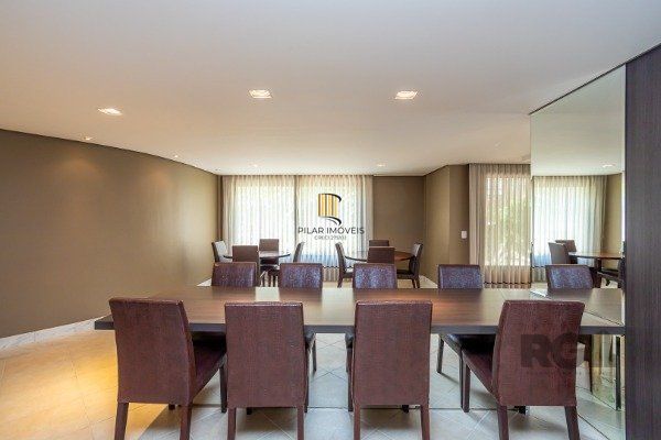 Apartamento de 3 dormitórios (sendo 3 suítes)bem localizado, no bairro Auxiliadora em Porto Alegre-RS.