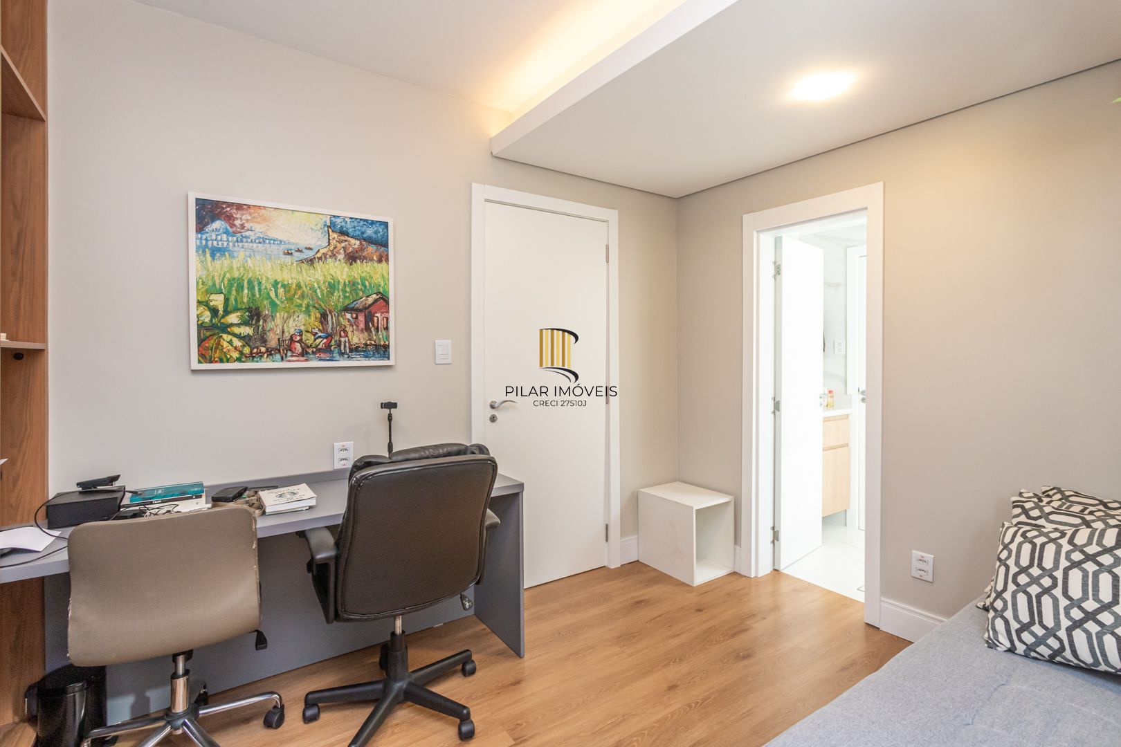 APARTAMENTO 3 SUÍTES E 2 VAGAS DE GARAGEM NO BAIRRO RIO BRANCO - PORTO ALEGRE/RS