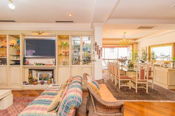 Cobertura para Venda - 351m², 2 dormitórios, sendo 1 suites, 3 vagas - Petrópolis - Pilar Imóveis