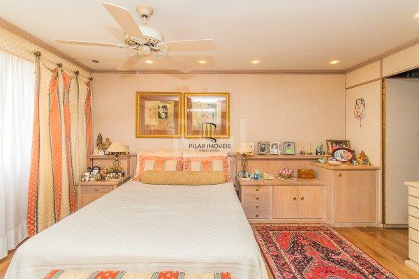 Cobertura para Venda - 351m², 2 dormitórios, sendo 1 suites, 3 vagas - Petrópolis