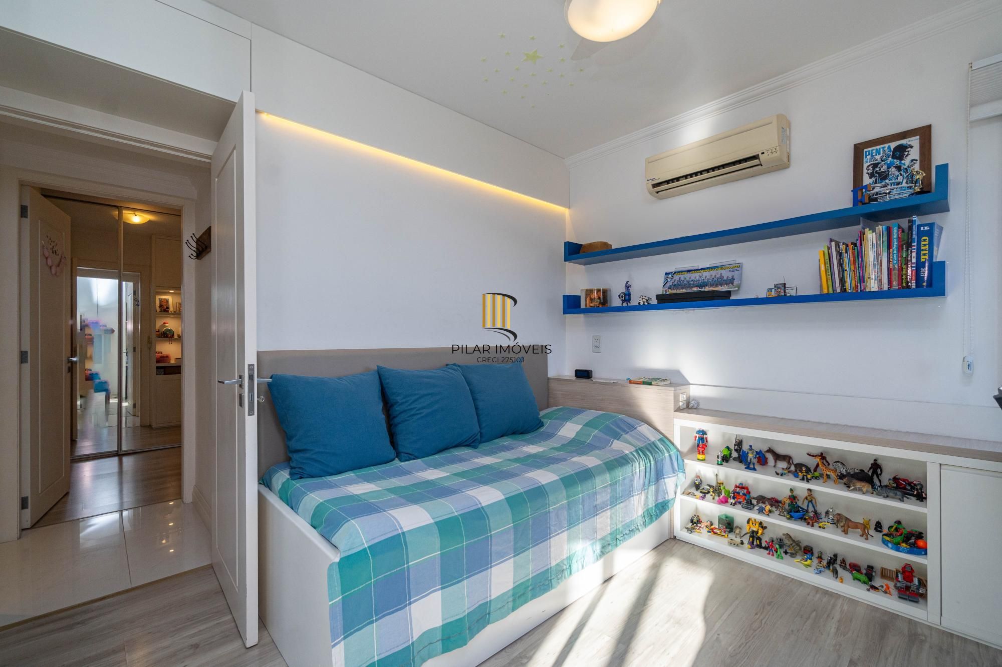 Apartamento com 3 dormitórios sendo 3 suítes no bairro Auxiliadora - POA/RS