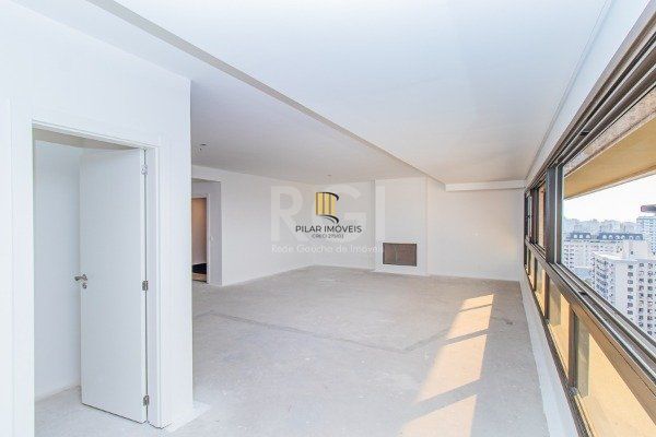 Cobertura para Venda - 617.99m², 4 dormitórios, sendo 4 suites, 5 vagas - Mont Serrat
