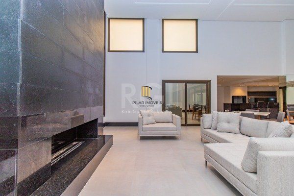 Cobertura para Venda - 617.99m², 4 dormitórios, sendo 4 suites, 5 vagas - Mont Serrat