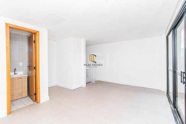 Conjunto/Sala para Venda - 113.27m², 0 dormitórios, Rio Branco