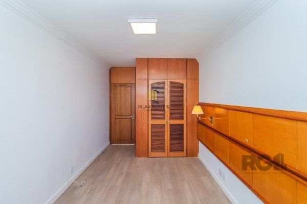 Apartamento com 3 dormitórios, sendo 1 suíte master, 1 vaga de garagem, no bairro Auxiliadora em Porto Alegre/RS.