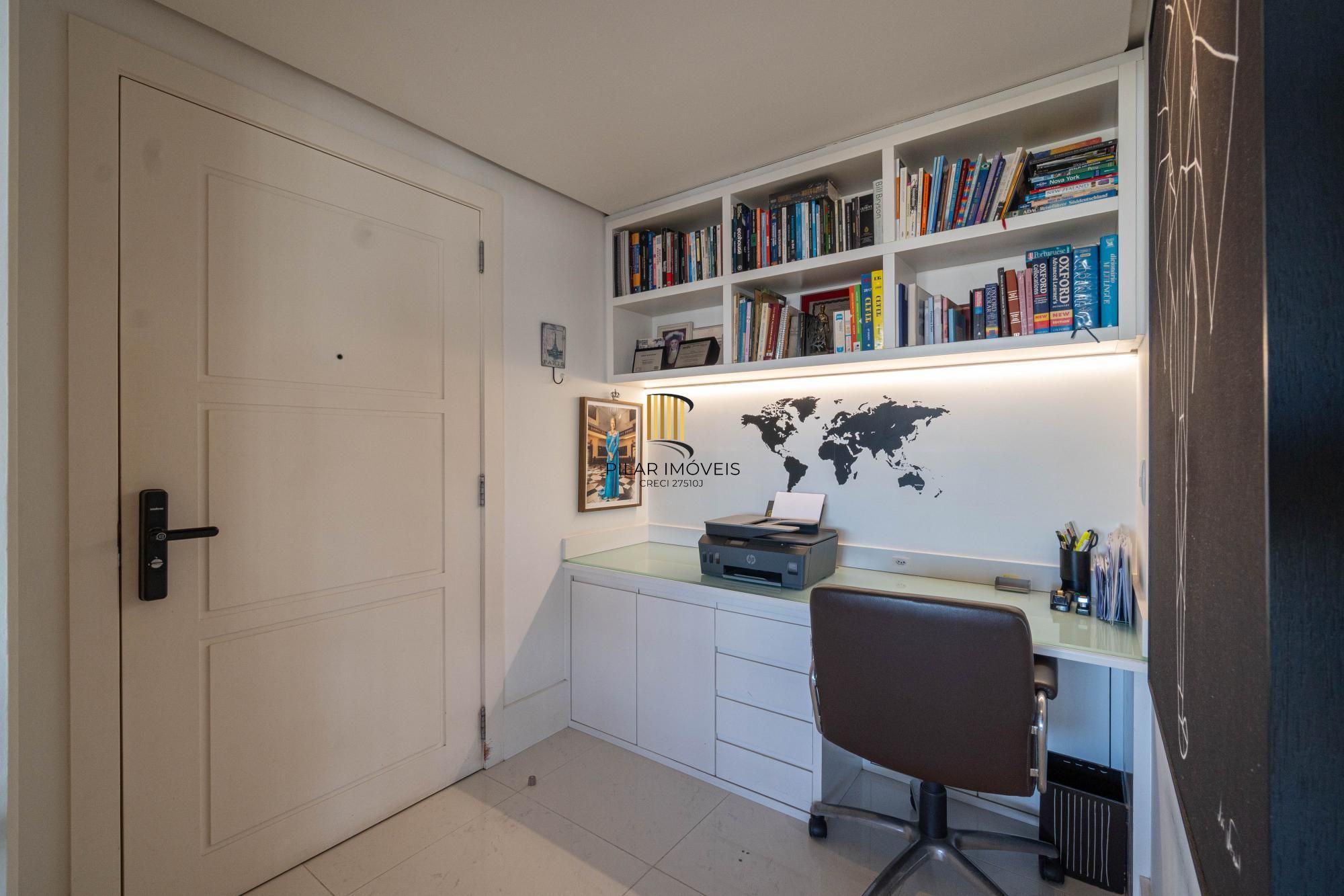Apartamento com 3 dormitórios sendo 3 suítes no bairro Auxiliadora - POA/RS