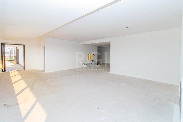 Cobertura para Venda - 617.99m², 4 dormitórios, sendo 4 suites, 5 vagas - Mont Serrat