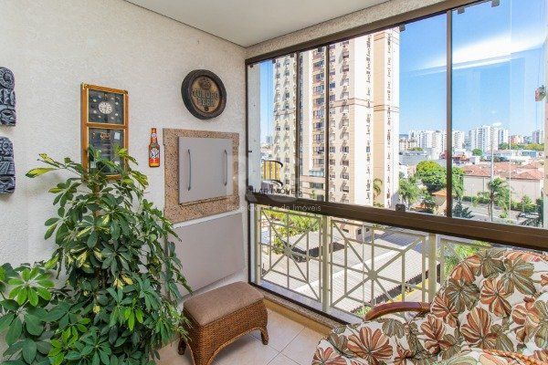 Apartamento para Venda - 71.77m², 2 dormitórios, sendo 1 suites, 1 vaga - Passo da Areia