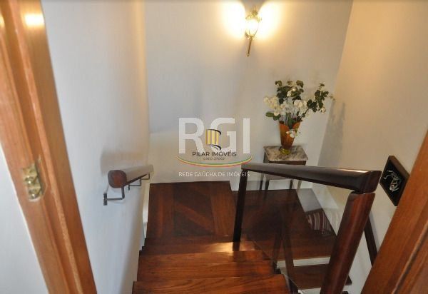 Casa para Venda - 408.74m², 5 dormitórios, sendo 2 suites, 3 vagas - São Caetano
