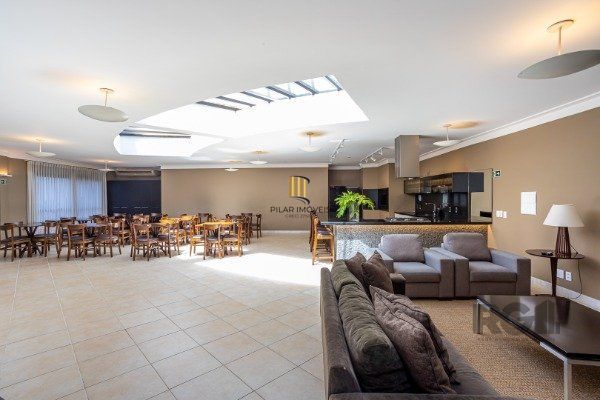 Apartamento de 3 dormitórios (sendo 3 suítes)bem localizado, no bairro Auxiliadora em Porto Alegre-RS.